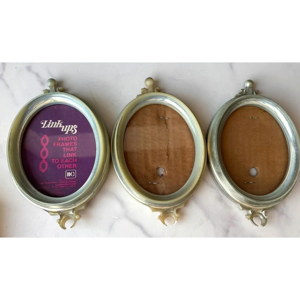 Vintage Link-ups Intercraft Industries Oval Photo Frames Set of 3 Iridescent